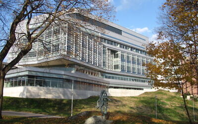 The Carl J. Shapiro Science Center at Brandeis University (Courtesy of Brandeis)