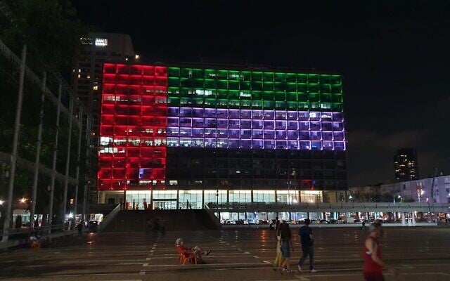 The Tel Aviv municipality building lights up with the UAE flag on August 13, 2020, after the announcement of the Israel-UAE normalization deal brokered by the US. (Tel Aviv municipality/Twitter) The Tel Aviv municipality building lights up with the UAE flag on August 13, 2020, after the announcement of the Israel-UAE normalization deal brokered by the US. (Tel Aviv municipality/Twitter)