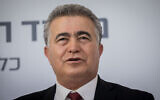 Economy Minister Amir Peretz in Jerusalem on May 18, 2020. (Yonatan Sindel/Flash90)
