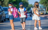 Israeli school children who will begin 1st grade in the upcoming academic school year, on August 06, 2020. (Yossi Aloni/Flash90)