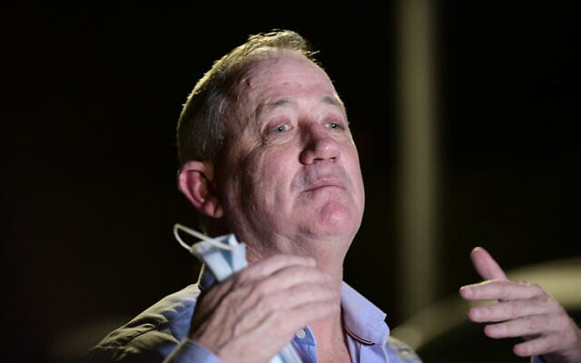 Benny Gantz speaks to the media outside his home on August 9, 2020. (Tomer Neuberg/Flash90) Benny Gantz speaks to the media outside his home on August 9, 2020. (Tomer Neuberg/Flash90)