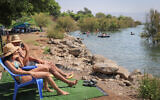 Israelis at the Sea of Galilee, August 28, 2020. (Yossi Aloni/Flash90)