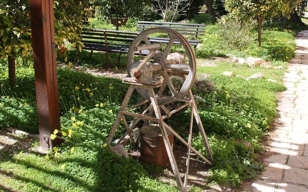 A wheel crank used to power a cable car that transferred supplies to Mount Zion across Jordanian-controlled territory between 1948-1967. (Shmuel Bar-Am)