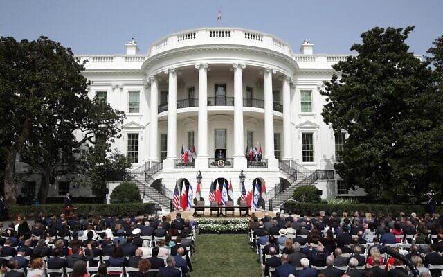 US President Donald Trump, Prime Minister of Israel Benjamin Netanyahu, Foreign Affairs Minister of Bahrain Abdullatif bin Rashid Al Zayani, and Foreign Affairs Minister of the United Arab Emirates Abdullah bin Zayed bin Sultan Al Nahyan participate in the signing ceremony of the Abraham Accords on the South Lawn of the White House September 15, 2020 in Washington, DC (Alex Wong/Getty Images/AFP)