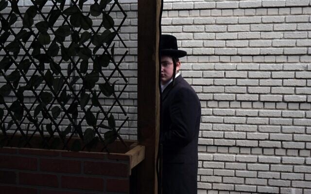 Illustrative photo: Preparations are made for an evening meal at Masbia, a nonprofit soup kitchen and food pantry in a Hasidic neighborhood in Brooklyn on September 18, 2020 in New York City. (Spencer Platt/Getty Images/AFP) Illustrative photo: Preparations are made for an evening meal at Masbia, a nonprofit soup kitchen and food pantry in a Hasidic neighborhood in Brooklyn on September 18, 2020 in New York City. (Spencer Platt/Getty Images/AFP)