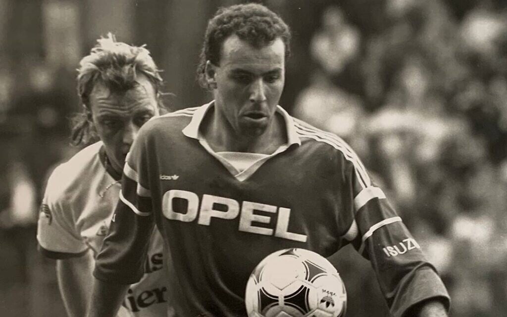 Israeli soccer legend Ronny Rosenthal in action. (Courtesy)