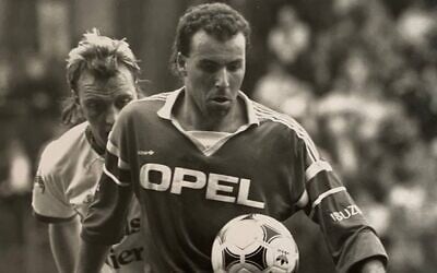 Israeli soccer legend Ronny Rosenthal in action. (Courtesy)