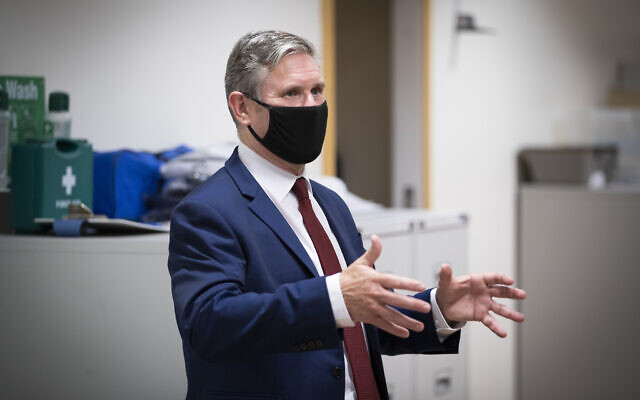 Britain's Labour Party leader Keir Starmer visits the Clinical Research Facility, a joint facility with NHS Lothian, at the University of Edinburgh School of Medicine, Edinburgh, Scotland, Thursday Sept. 17, 2020. (Jane Barlow/PA via AP) Britain's Labour Party leader Keir Starmer visits the Clinical Research Facility, a joint facility with NHS Lothian, at the University of Edinburgh School of Medicine, Edinburgh, Scotland, Thursday Sept. 17, 2020. (Jane Barlow/PA via AP)