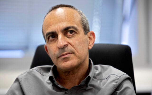 Prof. Ronni Gamzu speaks during an interview with the Associated Press at his office near the central Israeli city of Lod, September 24, 2020 (AP Photo/Sebastian Scheiner) Prof. Ronni Gamzu speaks during an interview with the Associated Press at his office near the central Israeli city of Lod, September 24, 2020 (AP Photo/Sebastian Scheiner)