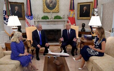 US President Donald Trump, with Melania Trump, hosts Prime Minister Benjamin Netanyahu and Sara Netanyahu in the Oval Office of the White House in Washington, DC, September 15, 2020 (SAUL LOEB / AFP)