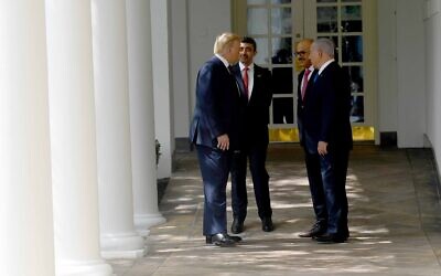 From left: US President Donald Trump, United Arab Emirates Foreign Minister Abdullah bin Zayed al-Nahyan, Bahrain Foreign Minister Abdullatif bin Rashid Alzayani, and Israel’s Prime Minister Benjamin Netanyahu talk at the White House at the ceremony for the signing of the Abraham Accords between them, September 15, 2020 (Avi Ohayon/GPO )