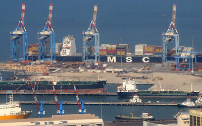 The port of Haifa. September 13, 2008. (Jorge Novominsky/Flash 90)