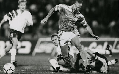 Roni Rosenthal began his career in Maccabi Haifa and later joined a team in Belgium. (Moshe Shai/ FLASH90)