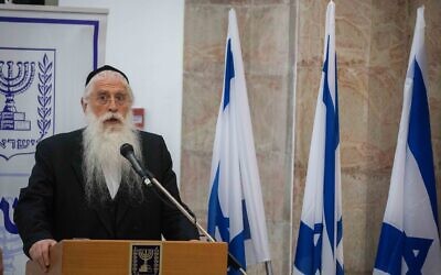 Deputy Minister of Education Meir Porush speaks during a ceremony for newly appointed Minister of Education Yoav Galant, at the Ministry of Education in Jerusalem on May 18 2020. (Olivier Fitoussi/Flash90)