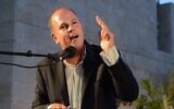 Dr. Micah Goodman delivers his acceptance speech for the 2014 Marc and Henia Liebhaber Prize for Religious Tolerance. (courtesy)