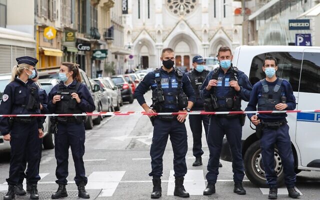 Police block access to the Notre-Dame de l'Assomption Basilica in Nice on October 29, 2020 after a knife-wielding Tunisian man killed three people at the church in a terror attack. (Valery Hache/AFP) Police block access to the Notre-Dame de l'Assomption Basilica in Nice on October 29, 2020 after a knife-wielding Tunisian man killed three people at the church in a terror attack. (Valery Hache/AFP)