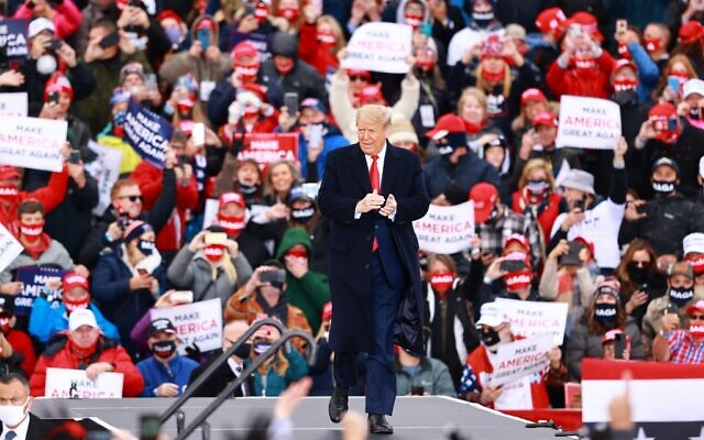 US President Donald Trump arrives for a campaign rally on October 17, 2020 in Muskegon, Michigan (Rey Del Rio/Getty Images/AFP) US President Donald Trump arrives for a campaign rally on October 17, 2020 in Muskegon, Michigan (Rey Del Rio/Getty Images/AFP)