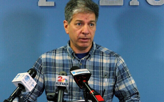 In this Saturday, Nov. 12, 2016, file photo, Anchorage Mayor Ethan Berkowitz addresses reporters at a news conference in Anchorage, Alaska. (AP Photos/Mark Thiessen) In this Saturday, Nov. 12, 2016, file photo, Anchorage Mayor Ethan Berkowitz addresses reporters at a news conference in Anchorage, Alaska. (AP Photos/Mark Thiessen)