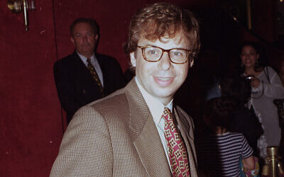 Actor Rick Moranis is shown at an unknown location, in May 1994. A law enforcement official has told The Associated Press that Moranis was sucker punched by an unknown assailant while walking on October 1, 2020, on a sidewalk near New York’s Central Park. Moranis took himself to the hospital and later went to a police station to report the incident, according to the official, who was not authorized to speak publicly about the incident and did so on condition of anonymity. (AP Photo/File)