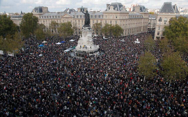 Thousands gather at Republique square during a demonstration October 18, 2020, in Paris, folliowing the behading of a history teacher in an alleged Islamist terror attack (AP Photo/Michel Euler) Thousands gather at Republique square during a demonstration October 18, 2020, in Paris, folliowing the behading of a history teacher in an alleged Islamist terror attack (AP Photo/Michel Euler)