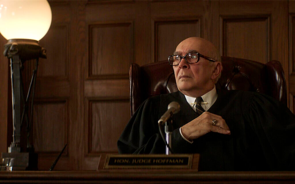Frank Langella as Julius Hoffman in 'The Trial of the Chicago 7.' (Niko Tavernise/NETFLIX)
