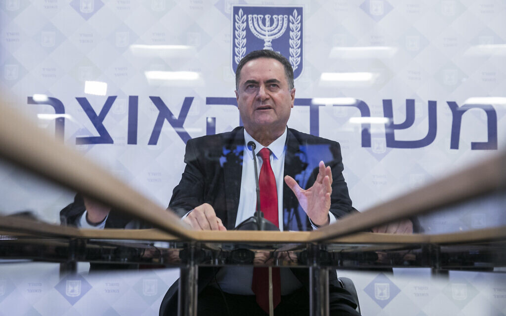 Finance Minister Israel Katz holds a press conference at the Finance Ministry in Jerusalem on July 1, 2020. (Olivier Fitoussi/ Flash90) Finance Minister Israel Katz holds a press conference at the Finance Ministry in Jerusalem on July 1, 2020. (Olivier Fitoussi/ Flash90)