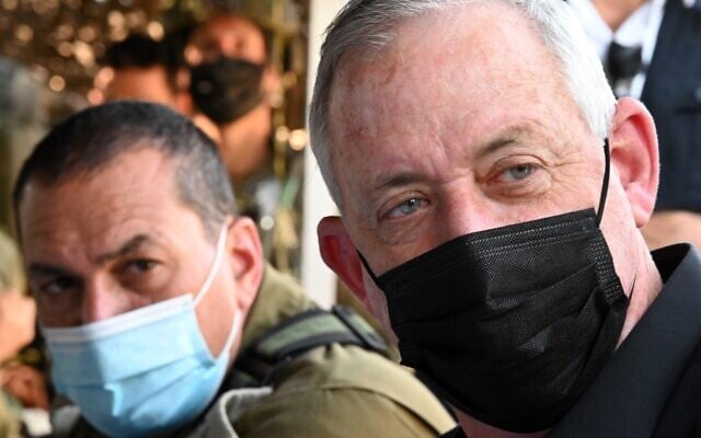 Defense Minister Benny Gantz (R) visits a military drill in northern Israel on October 27, 2020. (Tal Oz/Defense Ministry) Defense Minister Benny Gantz (R) visits a military drill in northern Israel on October 27, 2020. (Tal Oz/Defense Ministry)