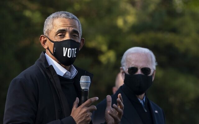 Democratic presidential nominee Joe Biden and former US President Barack Obama make a stop at a canvass kickoff event at Birmingham Unitarian Church on October 31, 2020 in Bloomfield Hills, Michigan. (Drew Angerer/Getty Images/AFP) Democratic presidential nominee Joe Biden and former US President Barack Obama make a stop at a canvass kickoff event at Birmingham Unitarian Church on October 31, 2020 in Bloomfield Hills, Michigan. (Drew Angerer/Getty Images/AFP)