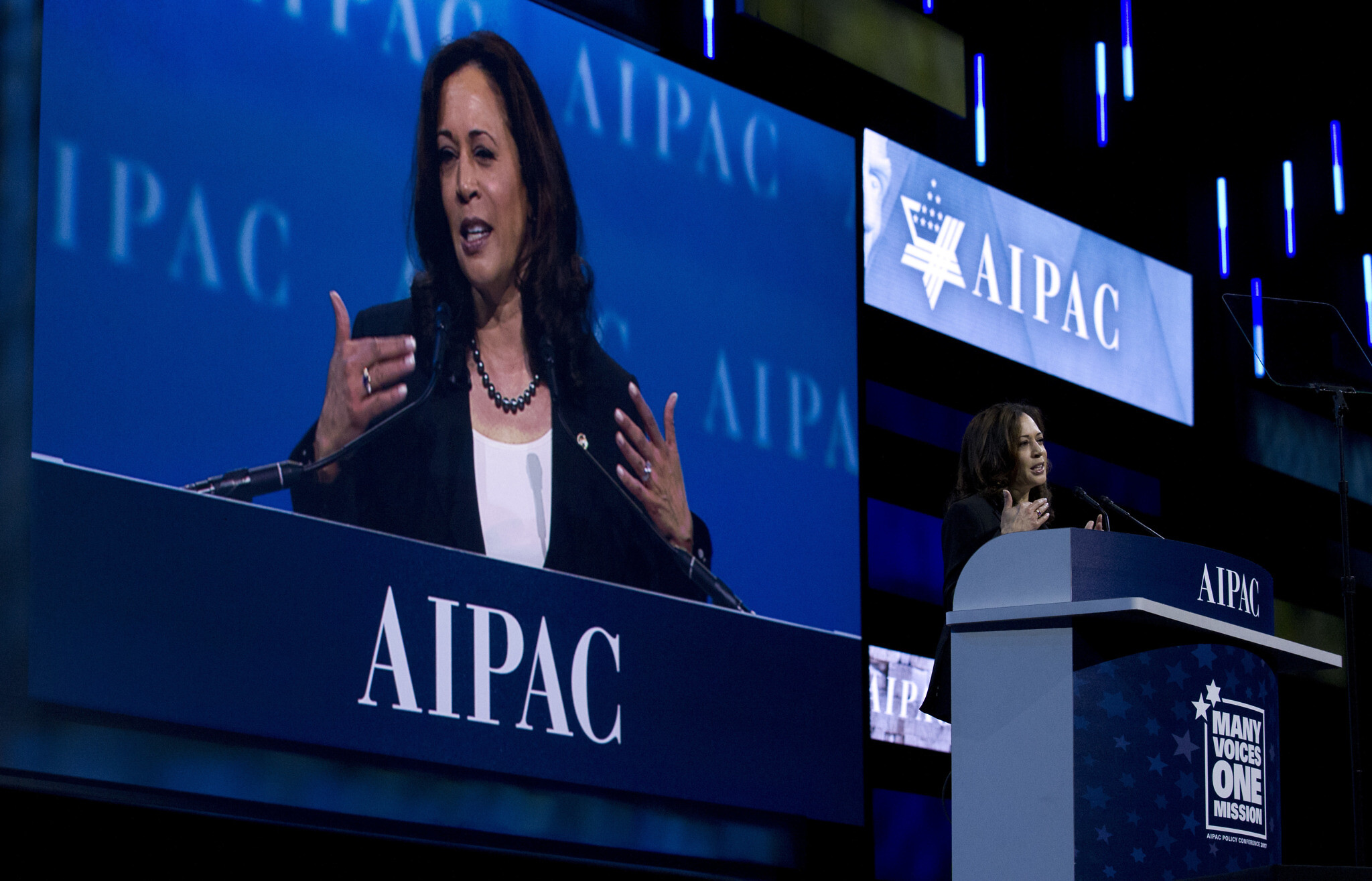 Kamala Harris has long embraced Jewish ties, but critics take issue ...