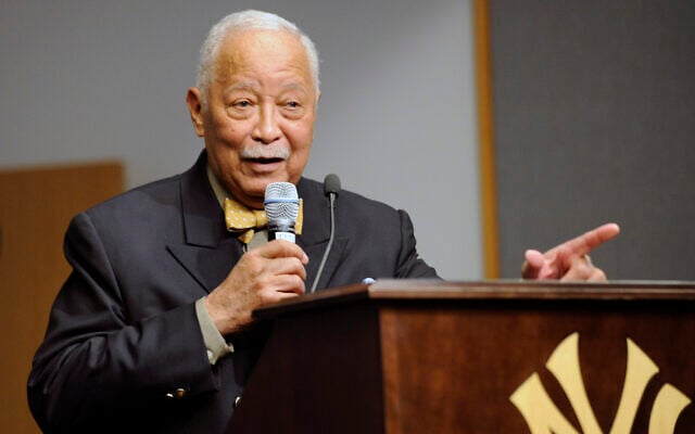 Former New York City mayor David Dinkins speaks to the media before the unveiling of a plaque honoring Nelson Mandela in Monument Park, April 16, 2014, at Yankee Stadium in New York. (AP Photo/Bill Kostroun) Former New York City mayor David Dinkins speaks to the media before the unveiling of a plaque honoring Nelson Mandela in Monument Park, April 16, 2014, at Yankee Stadium in New York. (AP Photo/Bill Kostroun)