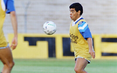 Argentinian soccer star Diego Maradona concentrates on receiving an incoming ball during the Argentinian national team practice held in Ramat Gan Stadium May 29, 1994. (AP/Nati Harnik)