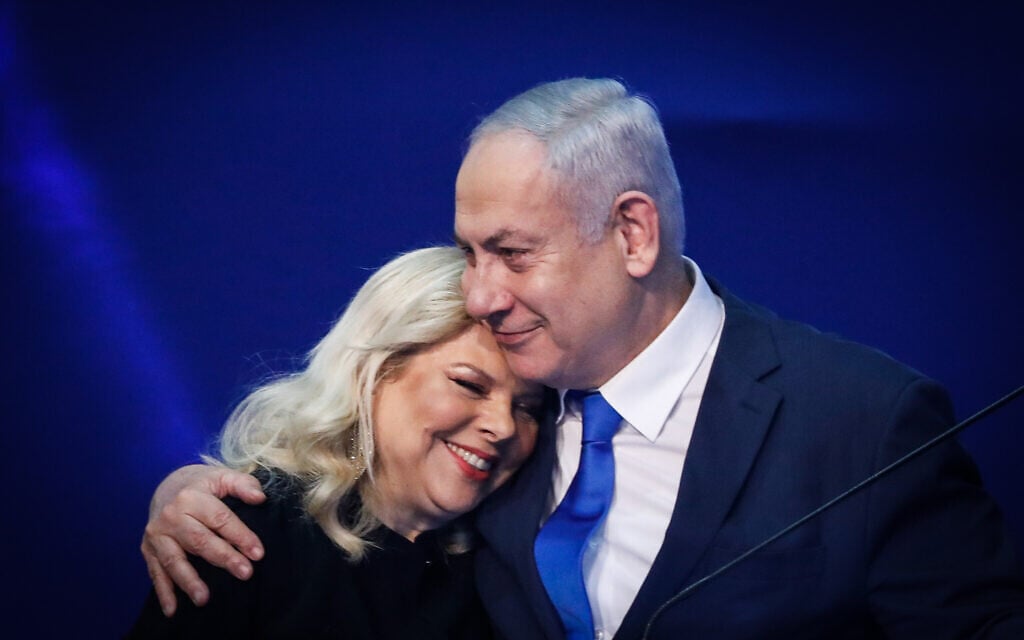 Prime Minister Benjamin Netanyahu and his wife Sara address their supporters on the night of the Israeli elections, at Likud party headquarters in Tel Aviv, on March 3, 2020. (Olivier Fitoussi/Flash90)