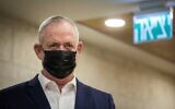 Defense Minister Benny Gantz visits the Jerusalem Municipality on November 10, 2020. (Yonatan Sindel/Flash90)