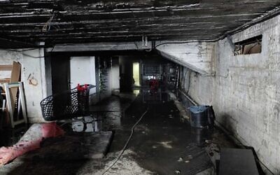 A building damaged in a fire in the Kiryat Moshe neighborhood of Jerusalem, November 25, 2020. (Courtesy: Fire and Rescue Services spokesperson)