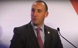 Dan Rosenfield speaks at the World Jewish Relief annual dinner, February 1, 2018 (Screen grab/YouTube)