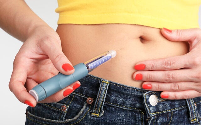 Illustrative: A woman injecting Insulin (Tuned_In via iStock by Getty Images) Illustrative: A woman injecting Insulin (Tuned_In via iStock by Getty Images)