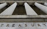 The building of the US Department of the Treasury, in Washington, DC, on March 27, 2020. (Olivier DOULIERY / AFP / File)