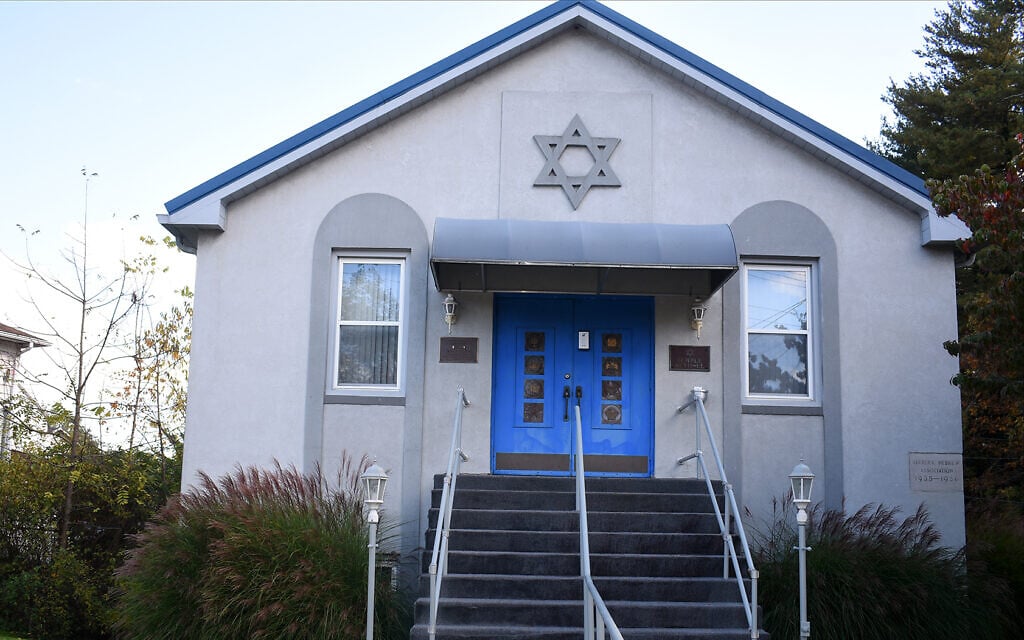 Temple Beth El, a small cinderblock building built in 1935, serves the few Jews left in Beckley, a former coal-mining town in southern West Virginia. (Larry Luxner/ JTA)