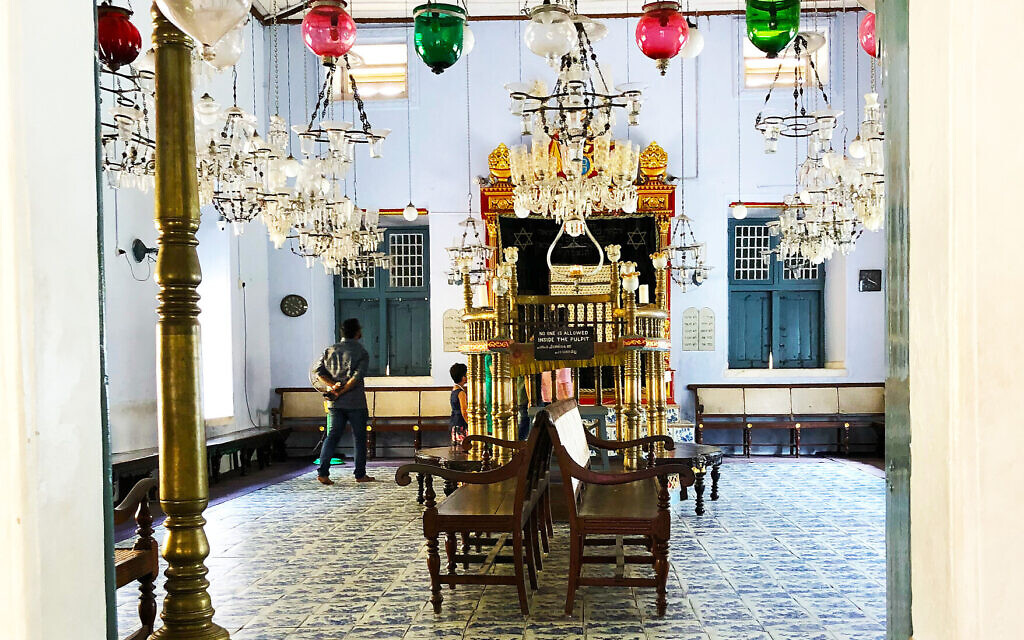 A look inside the 452-year-old Paradesi Synagogue in Kochi. (Christabel Lobo/ via JTA)