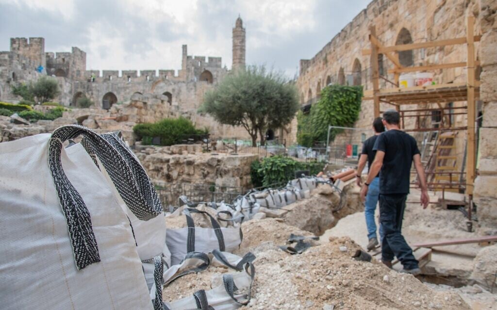 Amit Re’em, Jerusalem District Archaeologist at the Israel Antiquities Authority, directs archaeologists at the Tower of David Museum. (IAA)