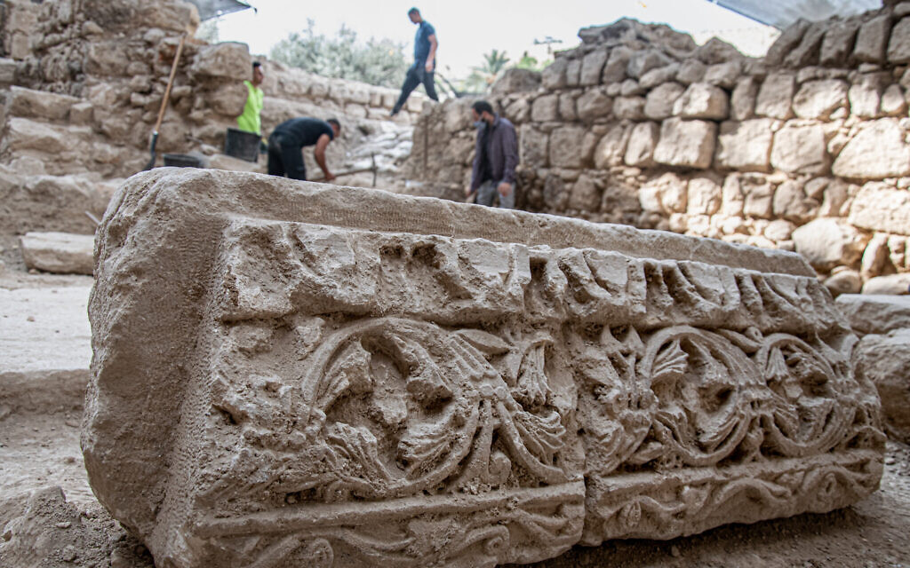 Israel Antiquities Authority excavations at the Byzantine church. (Yoli Schwartz/ Israel Antiquities Authority)