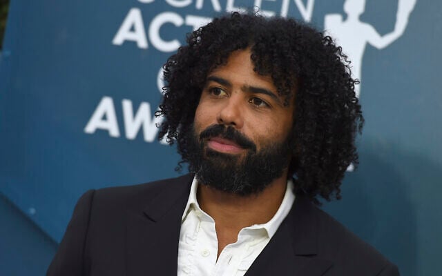 Daveed Diggs arrives at the 26th annual Screen Actors Guild Awards at the Shrine Auditorium & Expo Hall on Jan. 19, 2020, in Los Angeles. (Jordan Strauss/Invision/AP) Daveed Diggs arrives at the 26th annual Screen Actors Guild Awards at the Shrine Auditorium & Expo Hall on Jan. 19, 2020, in Los Angeles. (Jordan Strauss/Invision/AP)