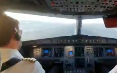 An Israir plane lands at the airport in Dubai, United Arab Emirates, on December 1, 2020. (Screen capture: Twitter)