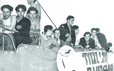 The Wedgwood arriving in Haifa, 1 July 1946. (Donated to the Clandestine Immigration and Naval Museum, Haifa by Brigadier General Nir
Maor/ Creative Commons BY-SA 3.0)