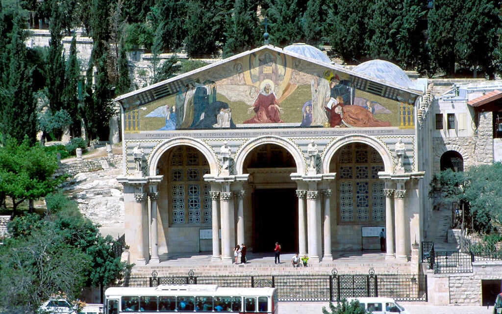 The Church of All Nations was built at the beginning of the 20th century with funding from Catholic communities worldwide. (Shmuel Bar-Am)