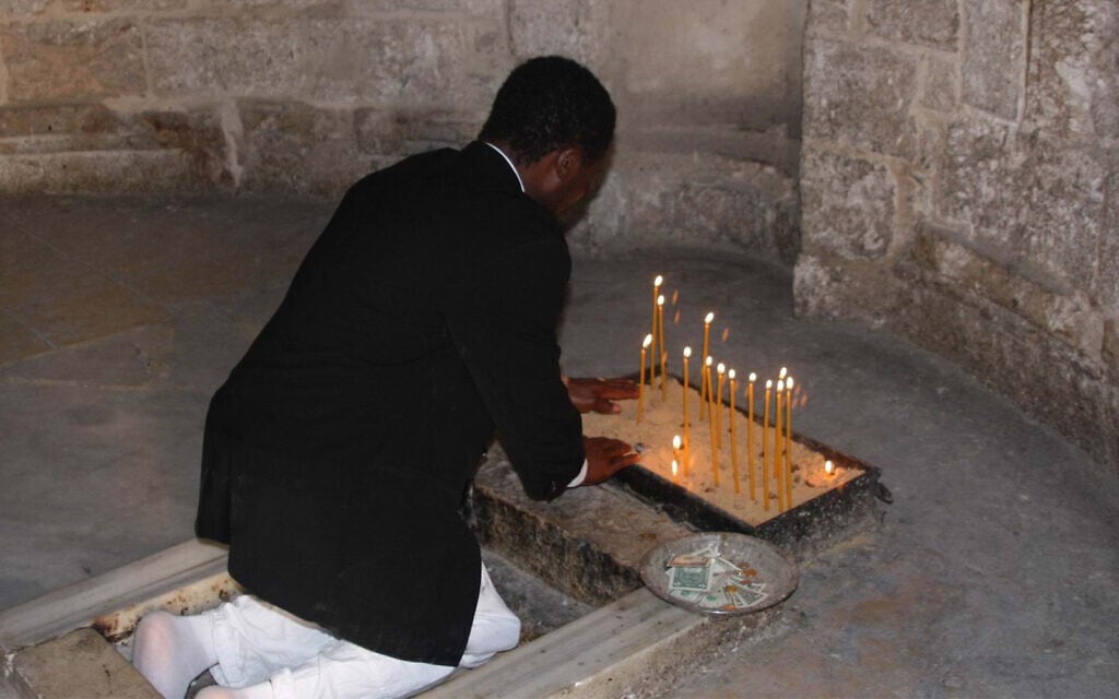 A worshiper at the Mosque of the Ascension. The structure was a Crusader church and was converted to a mosque after Saladin conquered Jerusalem in 1187. (Shmuel Bar-Am)