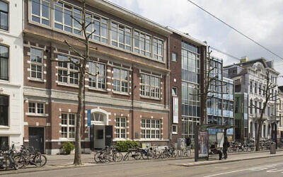 The Amsterdam building that used to house the Reform seminary and children's detainment facility where Betty Goudsmit-Oudkerk helped saved hundreds of Jewish children. (Luuk Kramer/Courtesy of the Jewish Cultural Quarter of Amsterdam via JTA)