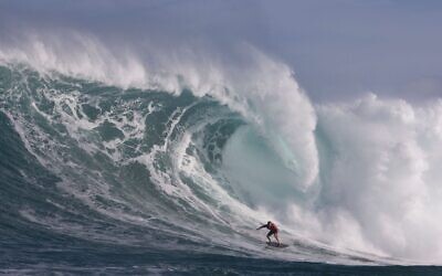 Makua Rothman surfs at Pe'ahi in Hawaii, Jan. 14, 2018. (Brian Bielmann/AFP via Getty Images)