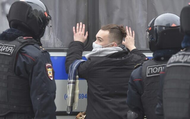 Police detain a man during a protest against the jailing of opposition leader Alexei Navalny in Moscow, Russia, January 31, 2021. (Dmitry Serebryakov/AP) Police detain a man during a protest against the jailing of opposition leader Alexei Navalny in Moscow, Russia, January 31, 2021. (Dmitry Serebryakov/AP)