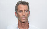 Israeli businessman Beny Steinmetz at the Rishon Lezion Magistrate's Court on August 14, 2017. (Flash90)